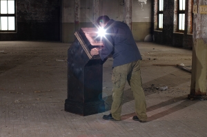 (site installation) SDI Periscope Flash Gaze 1, 2014, Image credits: Gordon Pellegrinetti.